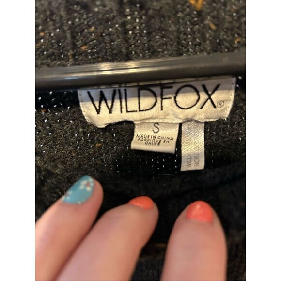 WILDFOX After PARTY GREY/black intentionally distressed small sweater high lo he - Picture 10 of 12